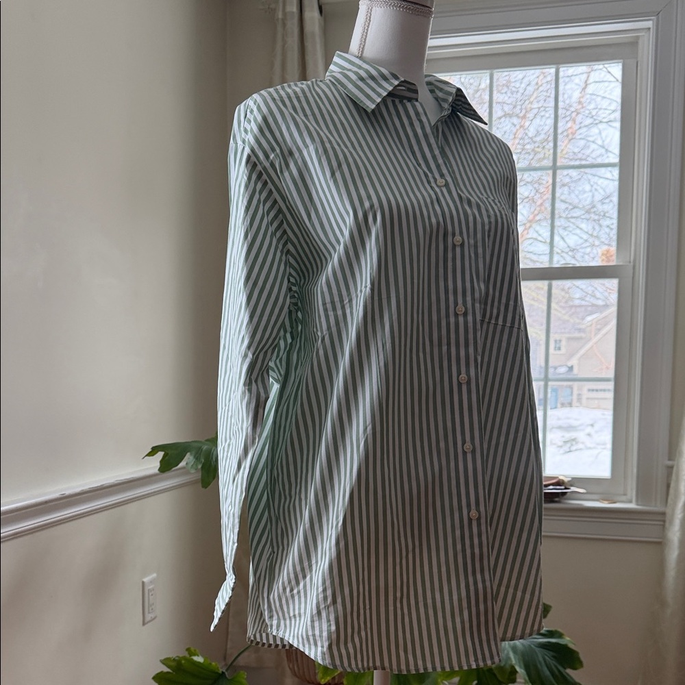 Calvin Klein Jeans women’s green Striped Shirt size M - Picture 2 of 11